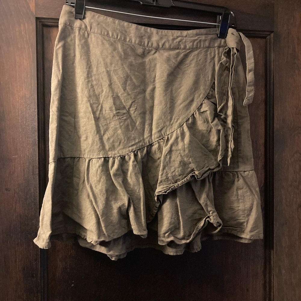 Free People linen blend wrap ruffle skirt size 6